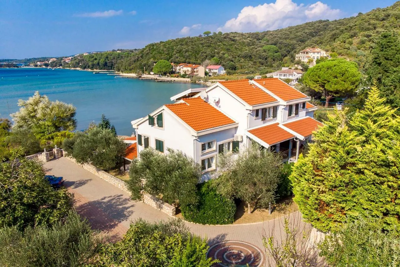 Apartment Villas Kampor Croatia