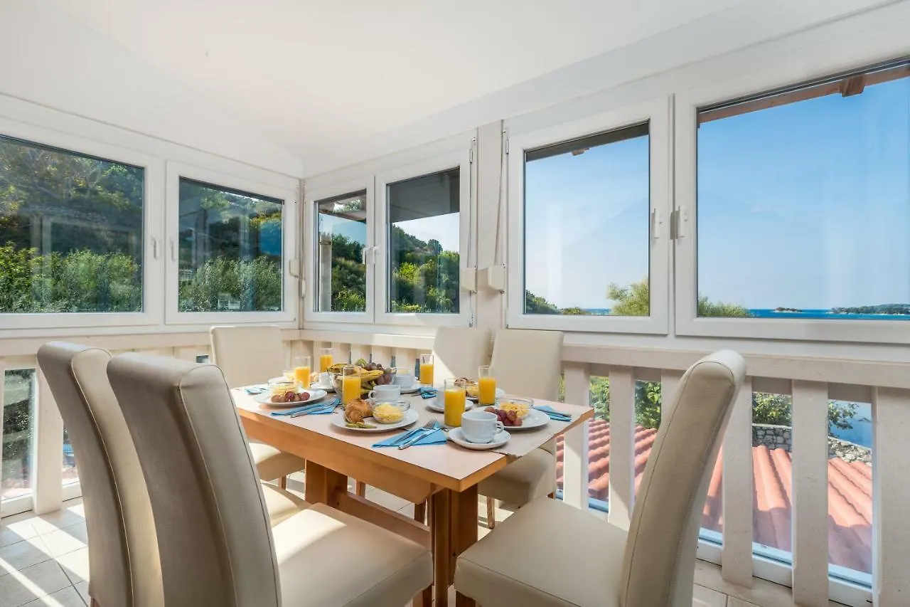 Villas Kampor Apartment